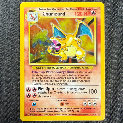 Pokemon TCG: Charizard 4/102 - Base Set Holo Rare - MP