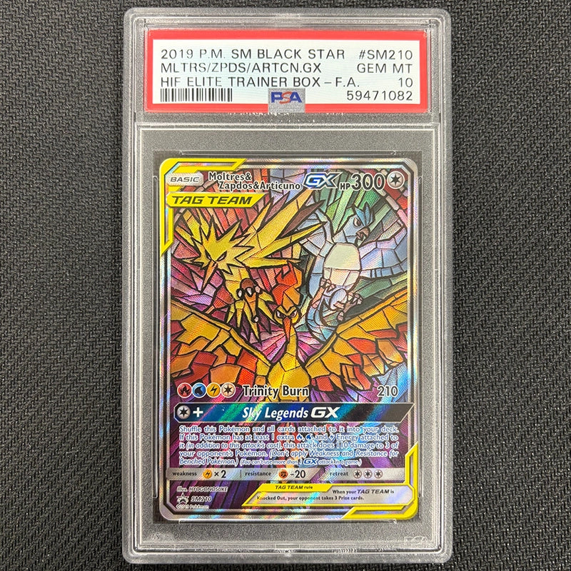 Pokemon TCG: Moltres & Zapdos & Articuno SM210 - PSA 10